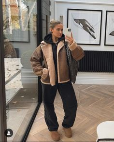 Stockholm Aesthetic, Mantel Outfit, December Outfits, Nyc Fits, Look Adidas