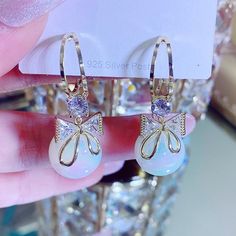 Bow Pearl Earrings