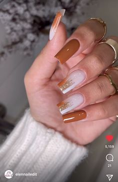 Long Thanksgiving Nails, Thanksgiving Nails Square Short, Single Nail Design Ring Finger, Square Thanksgiving Nails, White Thanksgiving Nails, Popular Nail Designs 2024, Cute Nails For Fall Simple, Streak Nails, Cute Fall Nail Designs Autumn