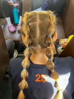 Girls Swim Hairstyles, Basketball Game Hairstyles, Track And Field Hairstyles, Track Meet Hairstyles, Cool Brown Hair, Hairstyles Elegant