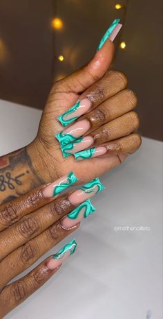 Tourquise Nails Acrylic Long, Blue And Green Nails Acrylic, Teal Prom Nails, Turquoise Nails Acrylic, Jamaican Nails Ideas, Pink And Turquoise Nails, Summer Nails Black Women, Orange And Blue Nails, Turquoise Acrylic Nails