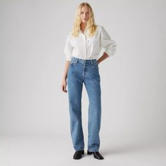 You never thought it was possible, but then it happened: your favorite jeans meet your favorite decade. We designed these 501® '90s jeans with a classic mid-rise and a loose, straight fit with just the right amount of bagginess through the leg. They're the vintage jeans you've always dreamed of finding at the thrift store, but without all the rummaging.Mid-rise with a loose fit that's just rightFor a slimmer fit, try one size down, and for a less loose fit, try the 501® OriginalThe original blue jeans since 1873The vintage jeans you've always dreamed of finding at the thrift store, but without all the rummaging 501 90s Jeans, Levi Straight Leg Jeans, Racer Jackets, Ribcage Jeans, Loose Fit Jeans, Relaxed Jeans, Chino Jeans, Loose Jeans, New Fashion Trends