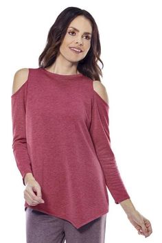 Introducing our Cold Shoulder Long Sleeve Top – because comfort and style go hand in hand! Here's why this top is about to become your favorite: Key Benefits and Features: 🌟 Cold Shoulder Cut Out: Show a little skin! The cold shoulder design adds a trendy and fashionable element, allowing you to showcase a bit of skin while maintaining a comfortable and modest style. It's all about staying on-trend without compromising comfort. 👚 Long Sleeve: Comfort all year round! The inclusion of long sleev Correct Bra Sizing, Bra Measurements, Modest Style, Perfect Bra, Cold Shoulder Long Sleeve, Shoulder Cut, Shoulder Design, Modest Fashion, Rose Wine