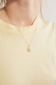 METAL14kt Yellow Gold 15mm Disc ENGRAVINGHand Engraved Wildflowers Name Ring, Name Rings, Flower Pendant Necklace, Disc Necklace, Pinky Ring, Stunning Necklace, Big Love, Love Ring, Gold Flowers