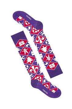 Highlight your holiday spirit with a pair of ACF Fiorentina Christmas Socks 2023—perfect for the ardent Viola fan! Keep warm while showing off the signature blue and purple of La Viola. These socks will add a pop of color to any outfit! Blue And Purple