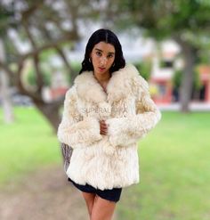 STUNNING UNISEX LIGHT BEIGE ALPACA FUR COAT Styled and glamorous Alpaca fur coat handmade of 100% genuine alpaca fur. Value for money is what every buyer seeks to achieve when buying any item. In the recent past, fur coats have gained popularity, and everyone wants to have as many of these as they can afford. Indeed, the coats are luxurious and investment because of many reasons. Size available: XS - S - M - L - XL XSMALL Bust: 88cm Shoulder: 38cm Length: 72cm Sleeve: 60cm SMALL Bust: 92cm Shoul Luxury Fluffy Long Sleeve Outerwear, Luxury Long Sleeve Fluffy Outerwear, Winter White Sheepskin Fur Coat For Fall, Luxury Fluffy Winter Fur Coat, Luxury Fluffy Fur Coat For Winter, Luxury Fluffy Fur Coat For Fall, Luxury Fluffy Faux Fur Outerwear, Cream Fur Coat With Faux Fur Lining, Cream Faux Fur Coat With Faux Fur Lining