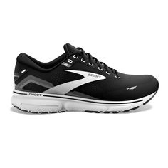 Our best-selling running shoe features a trusted fit, and the signature smooth ride and soft cushioning that make it a runner favorite. The Ghost 15 is ready to take you from striding to gliding. Mens Gym Bag, Brooks Ghost, Crash Pad, Comfortable Walking Shoes, White Running Shoes, Sports Trainers, Keep Fit, The Ghost, Black Running Shoes