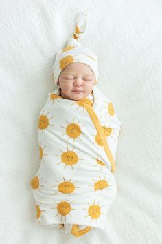 "Sunshine Newborn Baby Boy or Baby Girl Swaddle Blanket & Newborn Hat Set Ready to ship from CT! Make a beautiful Baby Shower gift . 2 Piece set includes: 1 Baby Blanket - double layered 32\" x 32\" 1 Newborn Bow Headband 0-6 months -95% cotton / 5% spandex Looking for matching mommy wear? Click on our store to find matching labor gowns, nightgowns, robes and more: https://www.etsy.com/shop/BabyBeMineMaternity?ref=simple-shop-header-name&listing_id=1036986848&search_query=gia Created using a sup Sunshine Baby Blanket, Newborn Swaddle Blanket, Labor Gowns, Baby Robes, Baby Swaddle Blanket, Knotted Beanie, Breastfeeding Cover, Newborn Swaddle