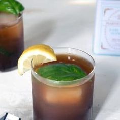 two glasses of iced tea with lemon and mint