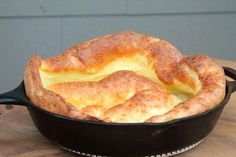 a pot pie sitting on top of a wooden table