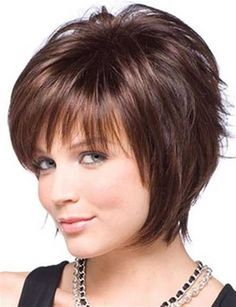 Short Hair Cuts For Round Faces, Easy Hairstyles For Medium Hair, Medium Short Hair, Bob Hairstyles For Fine Hair, Hair Styles 2017, Round Face Haircuts, Short Hair Styles For Round Faces