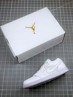 Air Jordan 1 Low ” Breathe” White DC9508-100 Walk the talk and make a statement with our top-quality Sneakers. Shop now and step up your shoe game! Please carefully choosing the size number according the size chart as we CAN NOT offer return or refund if you choose a wrong size.The product need 3-5 business [...]