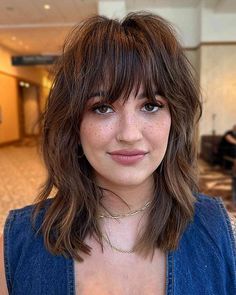 80 Best Medium Shags with Bangs You Can Get Right Now Shag Haircuts With Bangs, Shaggy Layered Haircut, Shag Layered Hairstyles, Medium Shag Hairstyles, Long Shag Hairstyles, Curly Shag Haircut, Medium Length Hair With Bangs, Medium Shag, Shaggy Bob Haircut