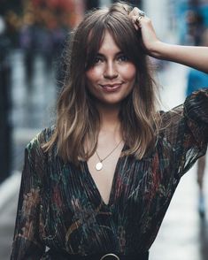 Chopstick Hair, Great Hair, French Hair, Brunettes, Ideas For, French Girl