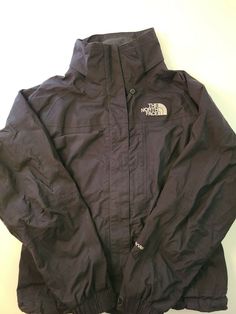 The North Face Women's XS Black Full Zip Up HyVent AL4S Jacket Flawless. Sku U 108 North Face Zip Up Sweater, The North Face Jackets Women Outfit, The North Face Jackets Women, North Face Jacket Women's, Jacket Outfit Women, North Face Rain Jacket, The North Face Jacket, New Era Fitted, Tupac Shakur