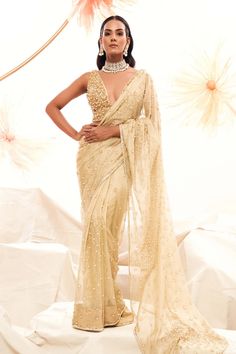 Golden glamorous sari and blouse – INDIASPOPUP.COM Zari Saree, Sequin Saree, Vacuum Storage, Gold Blouse, Designer Party Wear Dresses, Dress Indian Style, Blouse For Women, Saree With Blouse