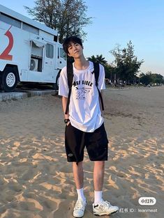 Asian Guy Summer Outfits, Asian Street Style Men Summer, Korean Outfit Men Summer, Summer Fits Asian Men, Asian Streetwear Men Summer, Korean Guy Outfits Summer, Acubi Fashion Men Summer, Summer Korean Fits, Korean Summer Outfits Men Beach