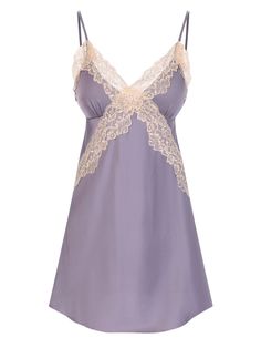 30-70% OFF✓ Fast Shipping✓Retro Stage’s Lavender 1940s Lace Satin Patchwork Nightgown is a dreamy blend of vintage lace and satin. Perfect for a retro-inspired evening. Simple Nightgown Pattern, 1940s Nightgown, Nightgown Romantic, Vintage Sleepwear, 1950s Women, Retro Stage, Nightgown Pattern, Fashion 1940s, Dr Closet