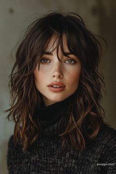 Medium Haircuts With Bangs, Long Haircuts With Bangs, Hairstyle Easy, Hair 2024, Shag Hairstyles, Medium Hairstyles, Shag Haircut, Hair Coloring