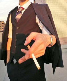 Human Poses Reference, Human Poses, Pose Reference Photo, Character Outfits, Pose Reference, Mens Suits, Aesthetic Clothes, Men's Blazer, A Man