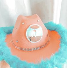 Harry Styles Birthday, Custom Cowboy Hats, Harry Styles Outfit, Pink Cowboy Hat, Harry Styles Fine Line, Friend Crafts, Harry Styles Concert, Cowgirl Birthday, Cowgirl Party