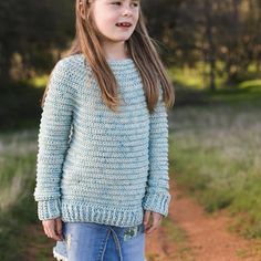 Strata Sweater Crochet pattern by Jen Dwyer Jumper Crochet Pattern, Jumper Crochet, Crochet Sweater Pattern, Foundation Single Crochet, Modern Knitting, Sweater Crochet, Crochet Bebe, Crochet Cardigan Pattern, Paintbox Yarn