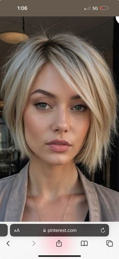 Medium Textured Bob With Curtain Bangs, Hot Bob Hairstyles, Bob For Double Chin, Best Bobs For Fine Hair, Chin Length Bob Straight Hair, Short Hairstyle Women Bob Cut, How To Style A Line Bob, Bob Hairstyles Oval Face, Dylan Dryer Hair