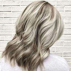 33 Blonde Hair Colors For Fall To Take Straight To Your Stylist Dark Ash Blonde Lowlights, Winter Hair Colour For Blondes, Best Fall Hair Colors, Gorgeous Blonde Hair, Shadow Root Blonde, Hair Colors For Fall, Fall Hair Colors For Blondes, Icy Blonde Balayage