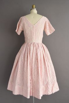 1960s Clothing, 60s Clothing, 1960s Outfits, Dress Pastel, Vintage 1950s Dress, Pink Cocktails, Vintage 1950s Dresses, 1950s Dress, Oct 11