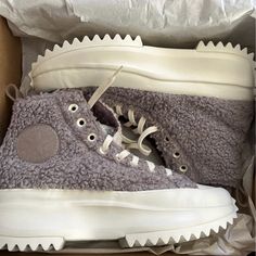 Brand New In Box. New Sherpa Lined Run Star Hike Hi Converse Sneakers In Vapor Mauve. Color Is A Light Purple. Unisex Mens Size 6.5 Womens Size 8 & Mens Size 6 Womens 7.5 Converse Run Star Hike Purple, Converse Stone Mauve, Lavender Platform Converse, Winter Converse Sneakers With Vulcanized Sole, Winter Low-top Sneakers With Contrast Sole, Winter Converse Lace-up High-top Sneakers, Winter Low-top Sneakers With Vulcanized Sole, Converse High-top Sneakers With Textured Sole, Converse Lace-up Sneakers With Textured Sole