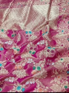 Very Exclusive Banarasi Pure Handloom Kadhua Katan Silk chuathere meenakari floral Meena weaved 3ply quality Saree. DELIVERY TIME: 2 TO 3 WEEKS CURIER PARTNER : DHL Multicolor Brocade Saree With Cutdana, Multicolor Brocade Saree With Cutdana Detail, Pink Katan Silk Traditional Wear With Meenakari, Pink Traditional Saree With Meenakari, Traditional Pink Saree With Meenakari, Pink Meenakari Traditional Wear For Festivals, Pink Meenakari Saree For Traditional Ceremonies, Multicolor Brocade Saree With Zari Weaving, Semi-stitched Brocade Saree With Meenakari