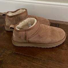 Color: Chestnut Uggs Mini Boots, Jojo Christmas, Ultra Mini Uggs, Mini Uggs, Ugg Ultra Mini, Ugg Classic Ultra Mini, Ugg Mini, Shoes Ugg, Xmas List