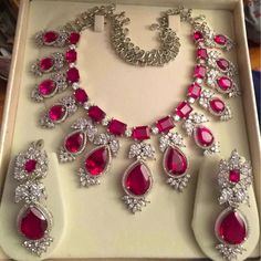 Indian Bridal Necklace And Earrings Indian Bridal Necklace, Indian Bridal Jewelry, Bride Necklace, Bridal Jewellery Indian, Bridal Necklace, Necklace And Earrings, Indian Bridal, Lady In Red, Necklace Set