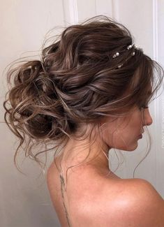 Messy Hair Updo, Messy Wedding Hair, Bridal Hair Updo, Best Wedding Hairstyles, Wedding Hair Inspiration, Low Bun, Penteado Cabelo Curto, Wedding Hairstyles Updo, Messy Hair