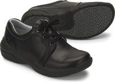 A new modern bottom sets off this timeless lace-up style, equipped with a breathable Air Flow insole that helps wick away moisture and circulate air within the shoe. Not to mention, it's slip-resistant and made with full-grain, stain-resistant leather. Av Classic Black Lace-up Walking Shoes, Ergonomic Lace-up Walking Shoes With Arch Support, Lace-up Walking Shoes With Arch Support, Ergonomic Lace-up Walking Shoes, Functional Ergonomic Lace-up Walking Shoes, Fitted Round Toe Sneakers For Sports, Ergonomic Comfortable Lace-up Walking Shoes, Casual Walking Shoes With Slip-resistant Secure Fit, Casual Slip-resistant Secure Fit Walking Shoes