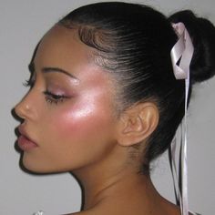 Ballerina Makeup, New Makeup Trends, Paznokcie Hello Kitty, Maquillage On Fleek, Mekap Mata, Bow Fashion, Glamour Beauty, Cindy Kimberly