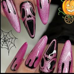 Get ready for spooky season with these Halloween nail designs that will level up your costume game! From classic jack-o'-lanterns to creepy cobwebs, this tutorial will show you how to create the perfect manicure for the scariest night of the year. Whether you're a beginner or a nail art pro, these designs are sure to impress at any Halloween party. Sharp Claws, Nails Yellow, Black Nail