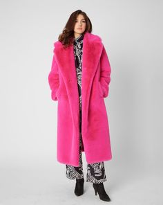 Chic Pink Spring Fur Coat, Chic Pink Fur Coat For Spring, Elegant Pink Fur Coat For Fall, Chic Pink Fur Coat For Fall, Luxury Faux Fur Spring Coat, Chic Pink Faux Fur Coat, Luxury Pink Winter Outerwear, Luxury Pink Outerwear For Winter, Luxury Pink Outerwear For Fall