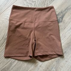 Size Small Brand New Never Worn Brown Biker Shorts, Ribbed Biker Shorts, Shorts Biker, Build A Closet, Spandex Shorts, Biker Shorts, Womens Sizes, Spandex, Womens Shorts