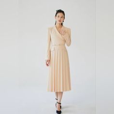 Size:Large Color: Cream Apricot Worn Once To Try On It Fits More Like A Medium Than Large And I Am 5'1 120lbs Please Check The Photo For Sizing Perfect To Wear For Special Events To Look Elegant! #Ootd #Newwithtags #Fashion #Style Apricot, Pleated Dress, Special Events, That Look, Ootd, Cream, Womens Dresses, Dresses, Women Shopping