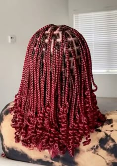 Short Burgundy Braids, Braided Hairstyles For Sports, Short Knotless Box Braids, Cute Hairstyles Braids, Hairstyles For Sports, Kids Braids Hairstyles, Sports Hair, Braiding Hairstyles, Style Braids