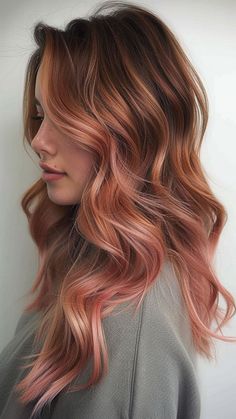 25 Must-Try Rose Gold Hair Colors for a Fresh New Look | Lookosm Blond And Rose Gold Hair Highlights, Rusty Hair Color, Rose Gold Bayalage, Styles For Dark Hair, Copper And Pink Hair, Colored Balayage, Rose Balayage, Dark Hair Balayage, Copper Rose Gold Hair