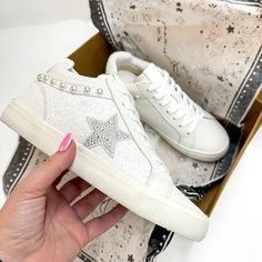 Vintage Havana Sneakers, Wedding Sneakers, Giddy Up Glamour, Pearl Details, Sparkling Stars, Vintage Havana, Sneaker Games, Johanna Basford, Sneakers Outfit