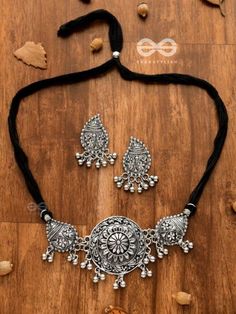 Oxidized Jewellery On Saree, Oxide Jewellery, Casual Frocks, Ganesh Wallpaper, Terracotta Jewellery, Antique Jewelry Indian