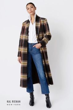 The statement coat of the season is here. Made in our Italian bold plaid, this maxi length coat is sure to be a crowd pleaser. Light in weight, this silhouette is softly tailored for all your layering needs. Capsule Wardrobe Pieces, Winter Work Wear, Chic Business Casual, Fall Cardigan, Statement Coat, Business Casual Outfits For Women, Fashion Business Casual, Silk Trousers, Anorak Jacket