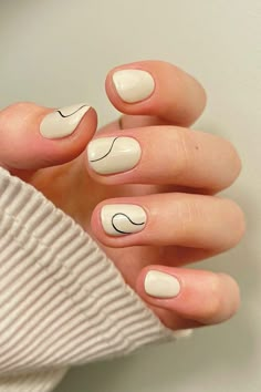 Minimal Nails Art, Minimalist Nail, Hello Nails, Subtle Nails, Minimalist Nail Art, Pink Gel, Simple Gel Nails, Minimal Nails, Lines On Nails