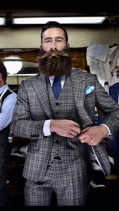 Dandy Look, Checkered Suit, Style Gentleman, Great Beards, Mens Fashion Blog, Beard No Mustache