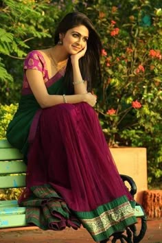 Beauty Of Universe, Long Skirt And Top, Woman Images, Saree Poses, Half Saree Designs, Indian Photoshoot, Saree Photoshoot