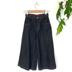 Levi's grey super wide trousers Waist 24inch Hip 36.5inch Length 76cm #Levi's #retro #y2k #vintage #denim 👀 Please read before purchasing 📏 Check the measurements before buying as each item is different. 🔍 Please note that vintage or secondhand items may have signs of used and small imperfections, feel free to ask more details. 🖤 No return / refunds. Wide Trousers, Online Shopping Clothes, Vintage Denim, Y2k Vintage, Trousers Women, Fashion Inspo Outfits, Levi's, Shopping Outfit, Fashion Inspo