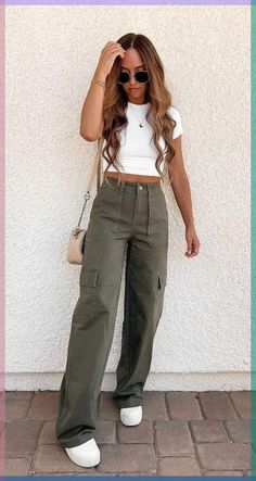 Discover 5 Insider Secrets to Achieve a Luxurious Look Without Breaking the Bank! Elevate Your Style and Look Rich on a Budget with These Simple Tips. Click Now to Unlock the Secrets! #StyleHacks #LuxuryOnABudget #FashionTips #AffordableChic Women Baggy Pants Outfit, Cute Green Pants Outfit, Cargo Pants Mom Outfit, Women’s Pants Outfit, Mom Cargo Pants Outfit, Spring Cargo Pants Outfit, Bachata Outfit Casual, Woman Cargo Pants Outfit, High Waisted Cargo Pants Outfit